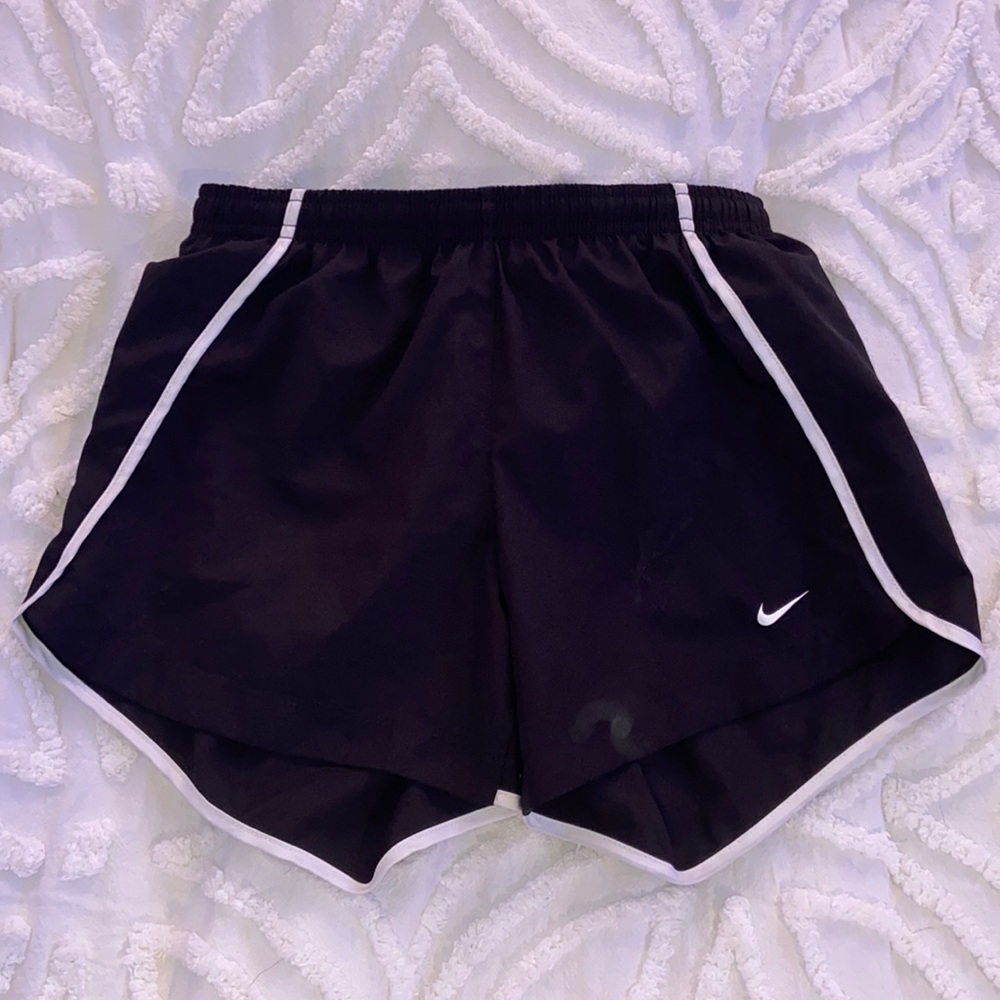 Nike athletic running shorts size large